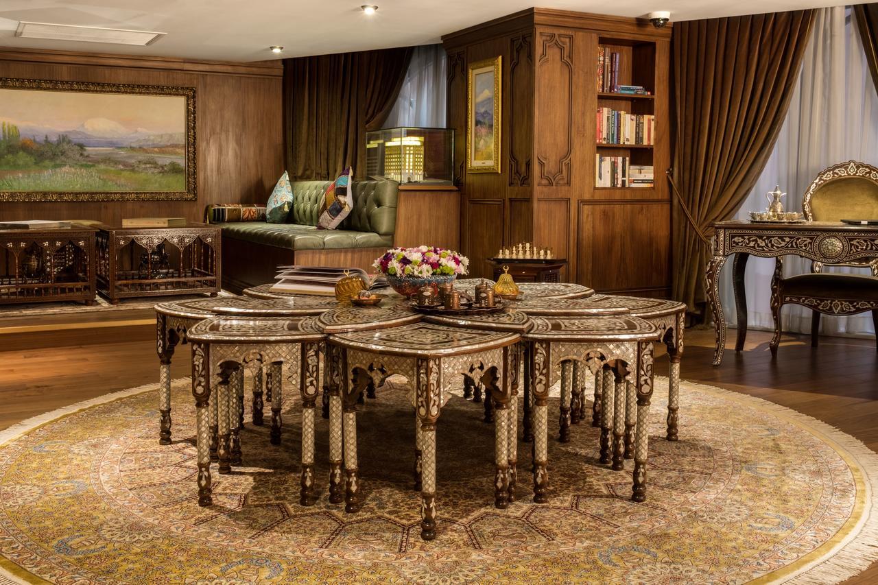 Ajwa Sultanahmet - Preferred Hotels Lvx Collection Истанбул Екстериор снимка The interior of the suite